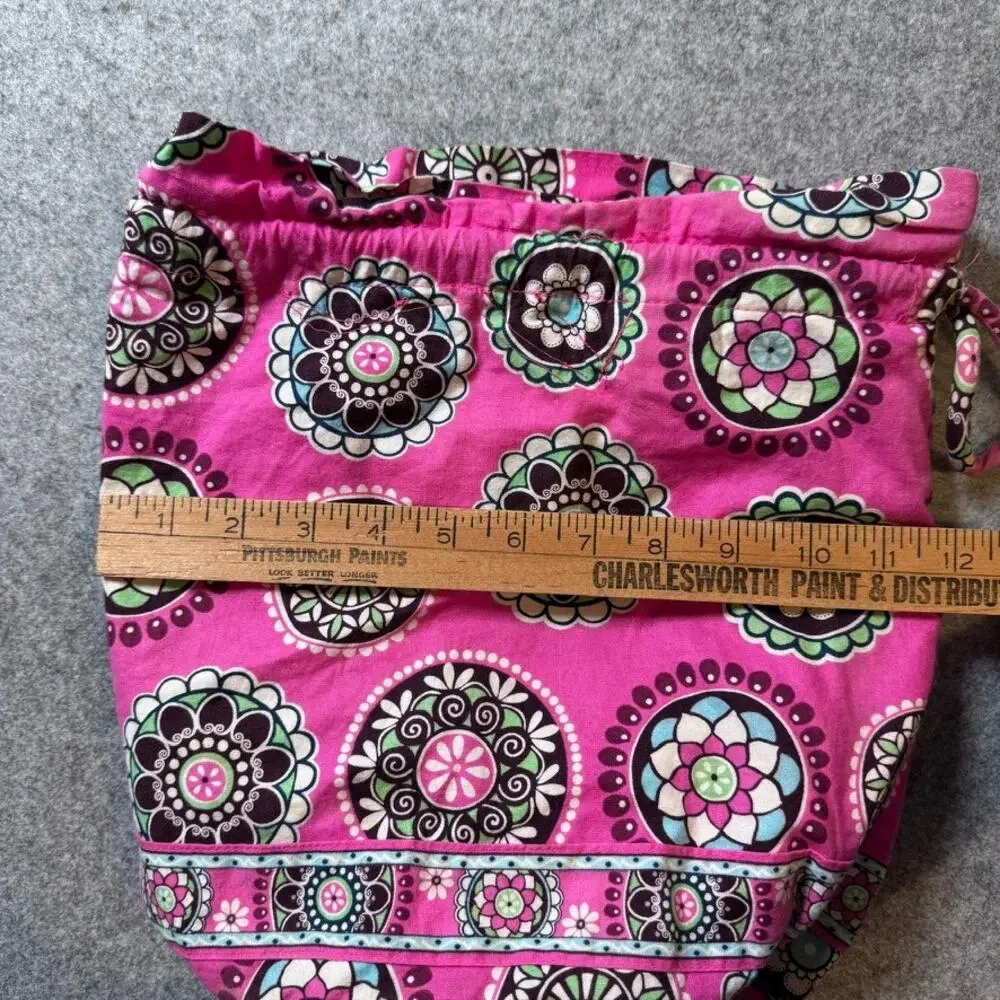 Vera Bradley Ditty Drawstring Bag Cupcakes Pink Wet Dry Laundry Travel Gym Pouch
